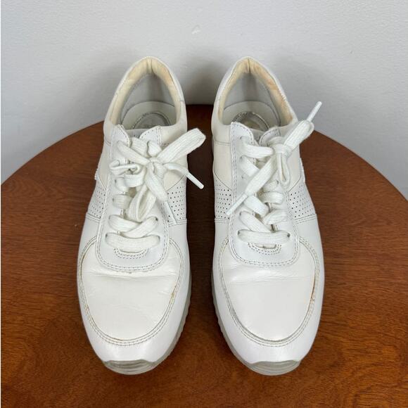 Michael Kors Leather Allie Trainers in White Women's Size 7.5 - Picture 1 of 9
